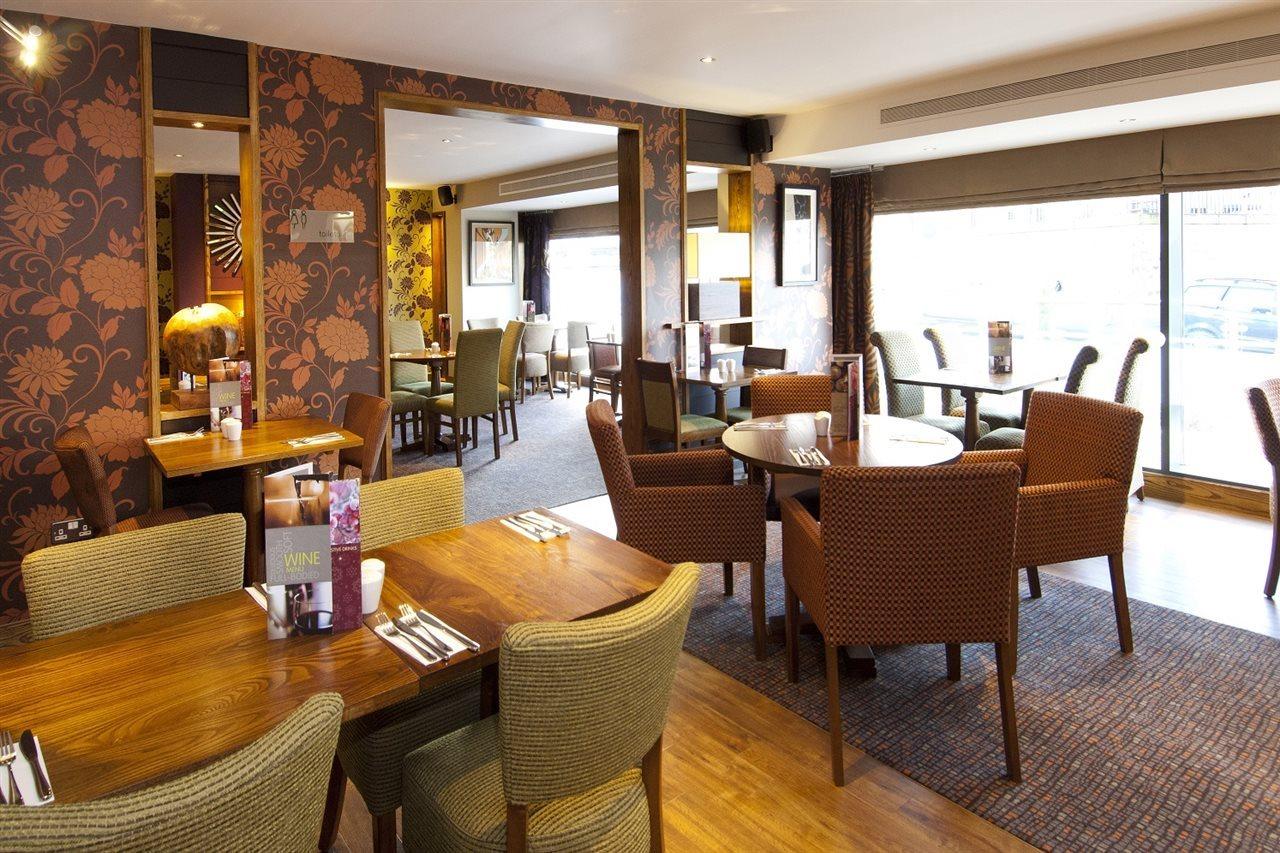 Premier Inn Bradford Central Extérieur photo