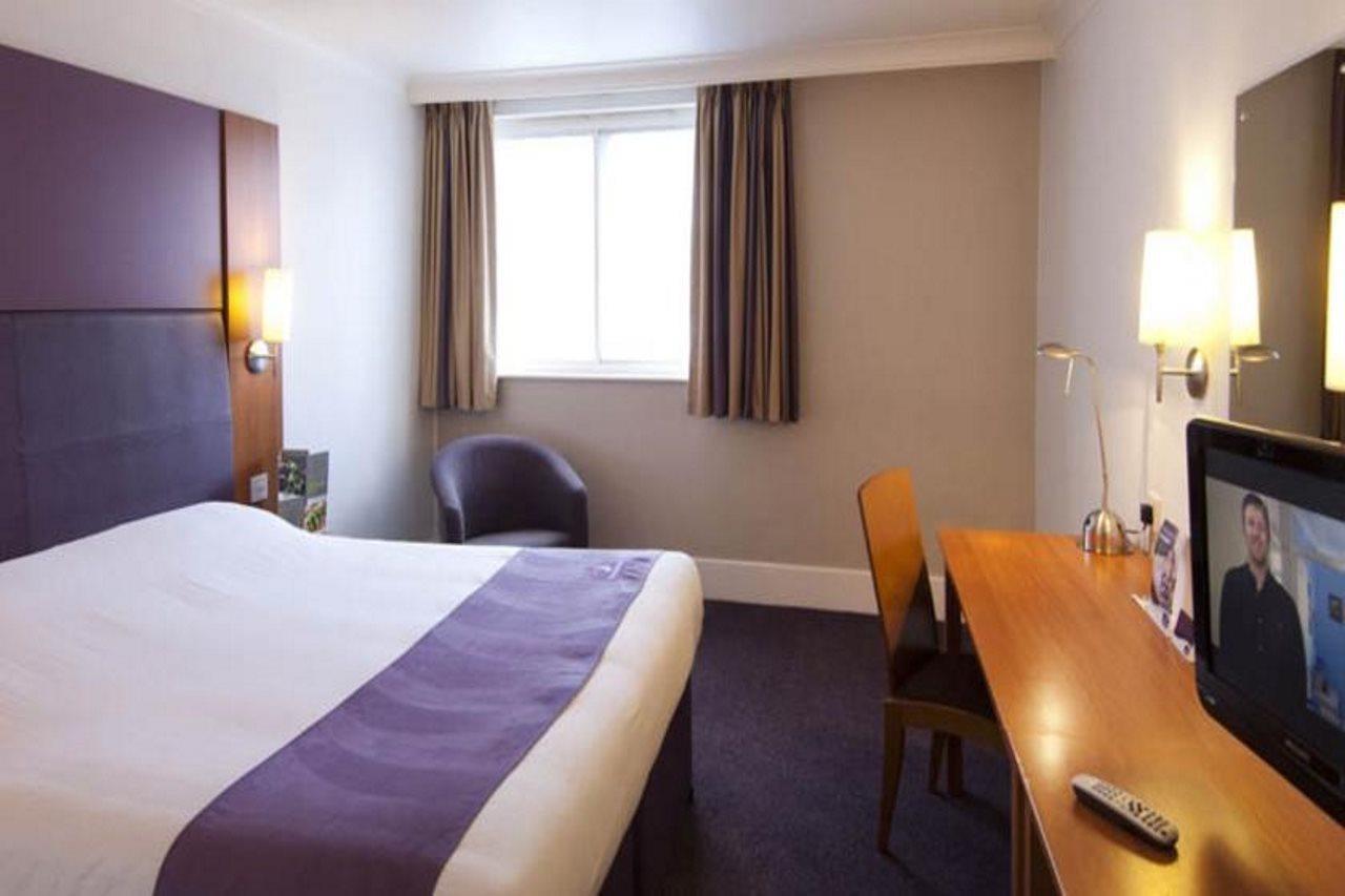 Premier Inn Bradford Central Extérieur photo