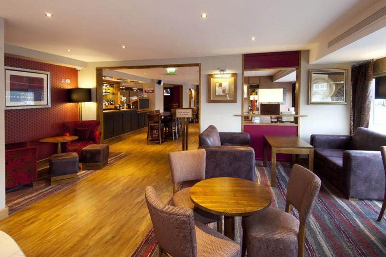 Premier Inn Bradford Central Extérieur photo