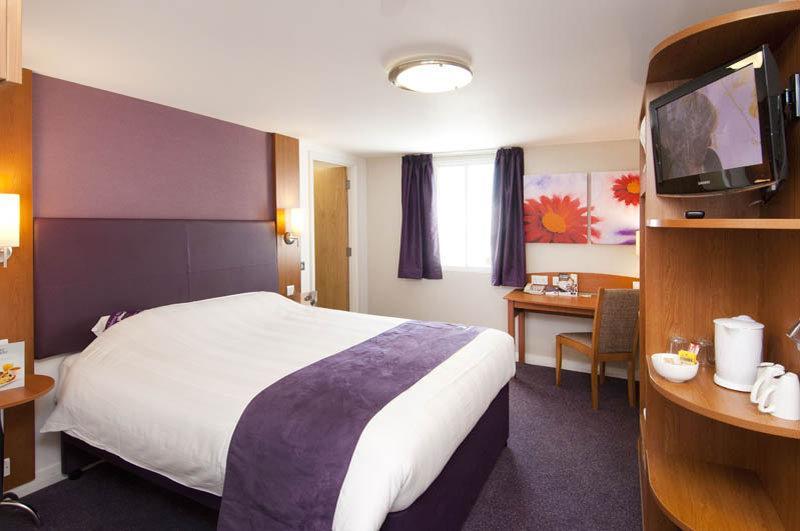 Premier Inn Bradford Central Extérieur photo