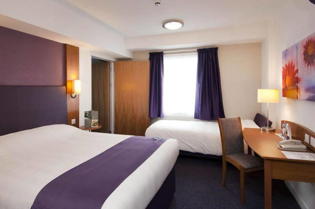 Premier Inn Bradford Central Extérieur photo