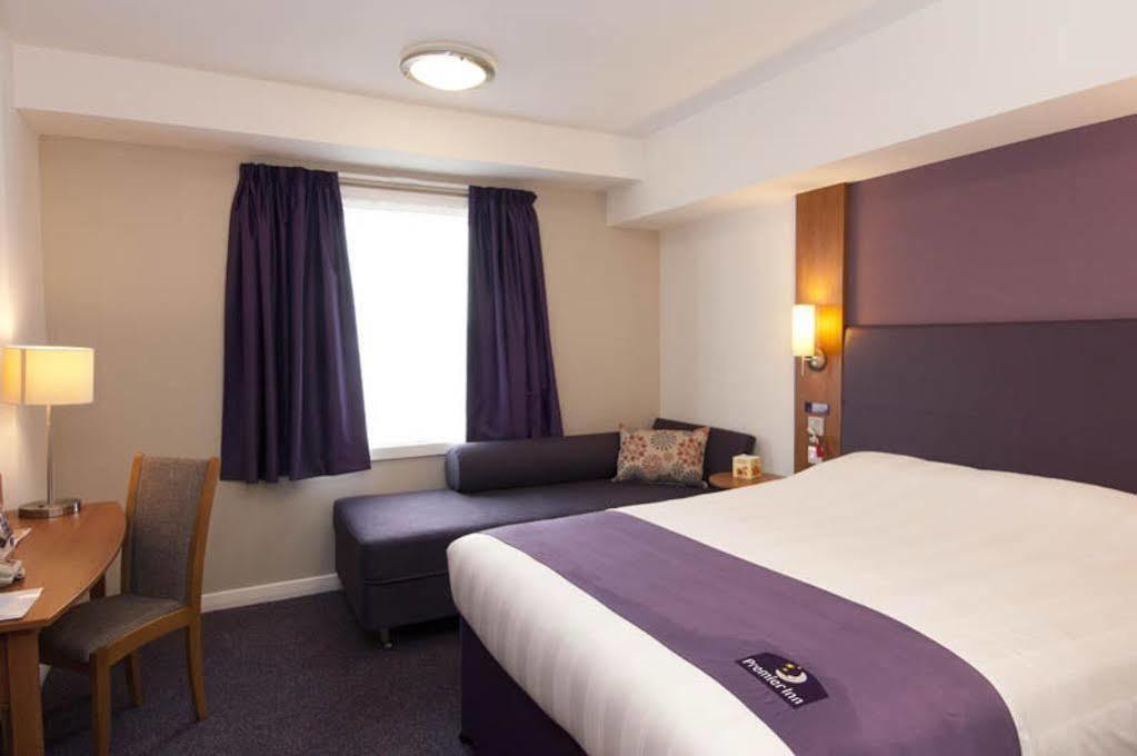 Premier Inn Bradford Central Extérieur photo
