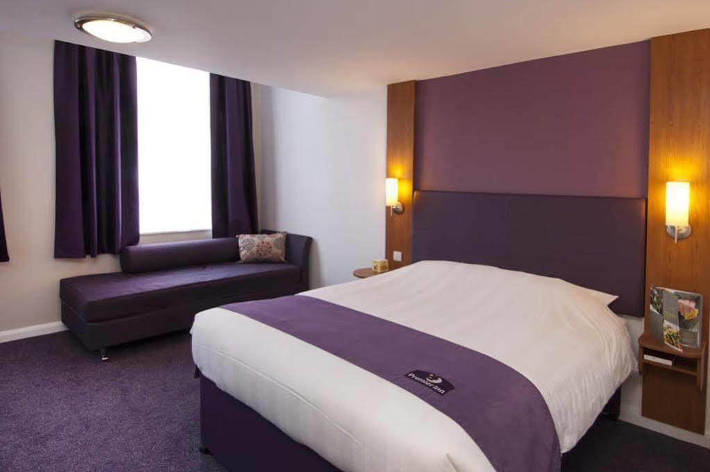 Premier Inn Bradford Central Extérieur photo