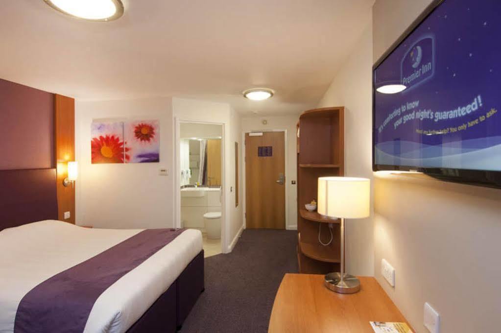 Premier Inn Bradford Central Extérieur photo
