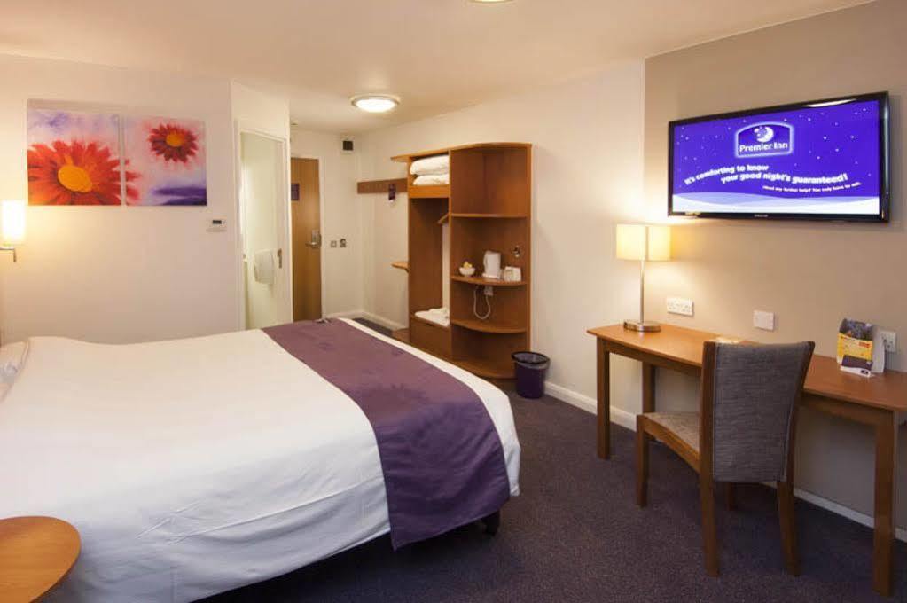 Premier Inn Bradford Central Extérieur photo